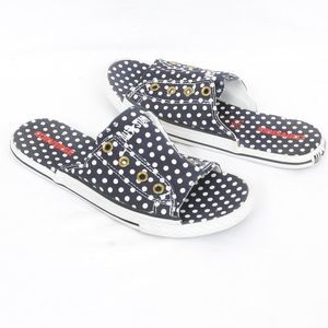 Converse cutaway slide sandals hotsell